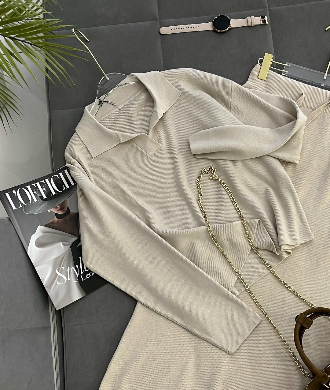 костюм бежевый,женский трикотажный костюм,кофта женская,женские костюмы,трикотажный костюм с юбкой офис вязаный