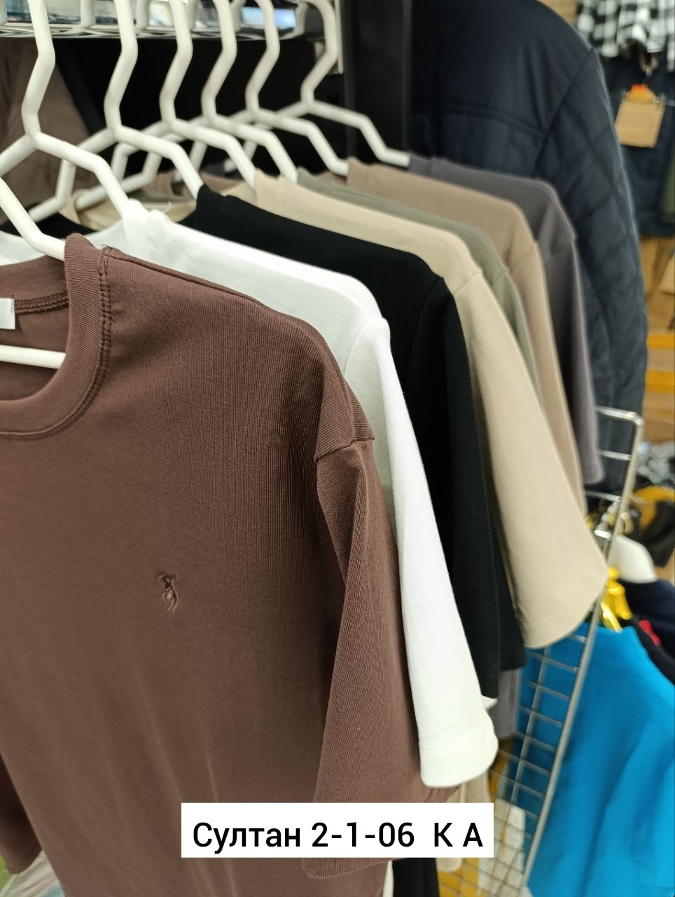 футболки женская,бежевая футболка,базовая футболка,базовая футболка женская,бежевая футболка женская