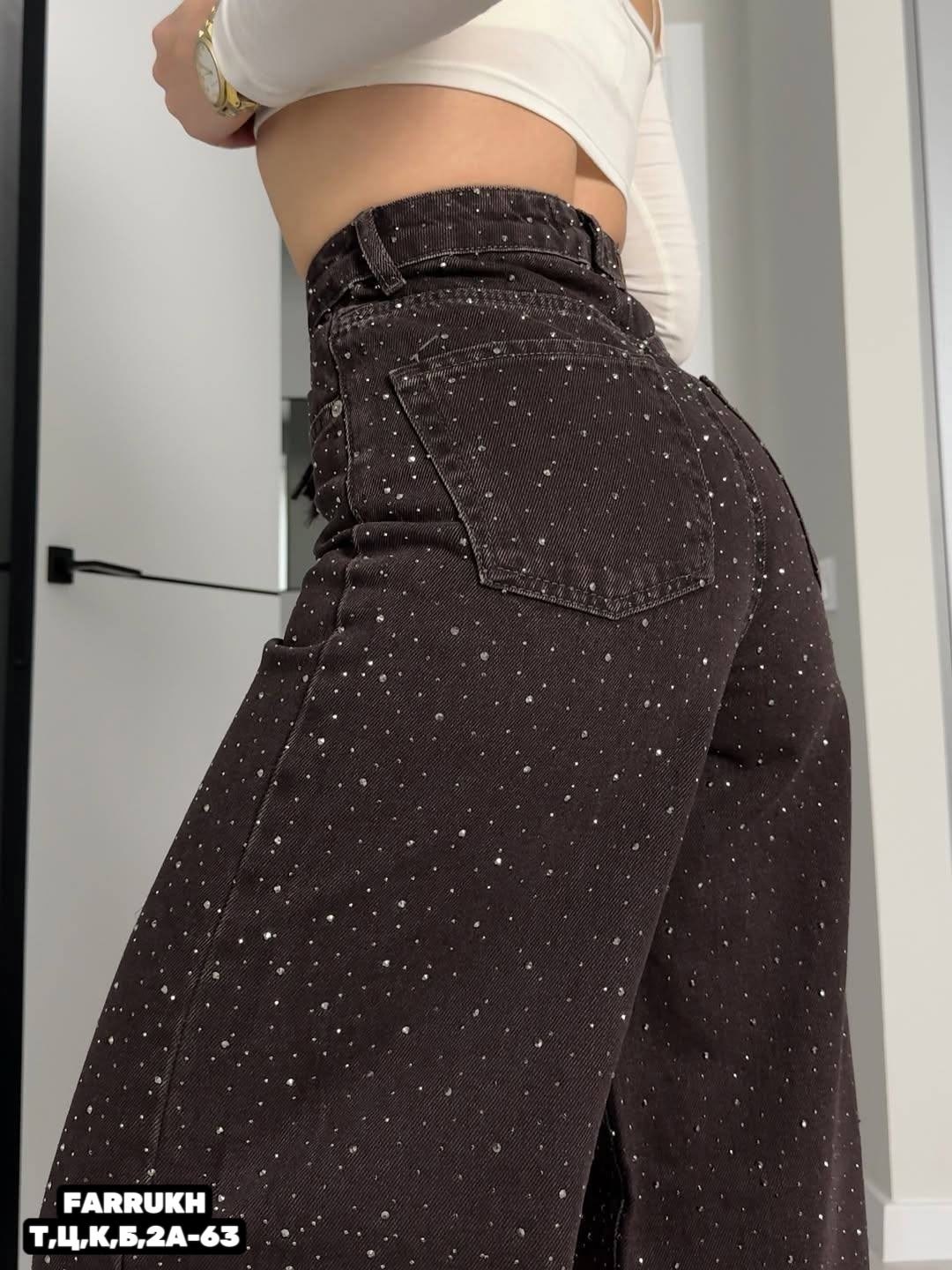 джинсы труб со стразами,джинсы со стразами,женские джинсы со стразами,джинсы широкие трубы со стразами,женские джинсы