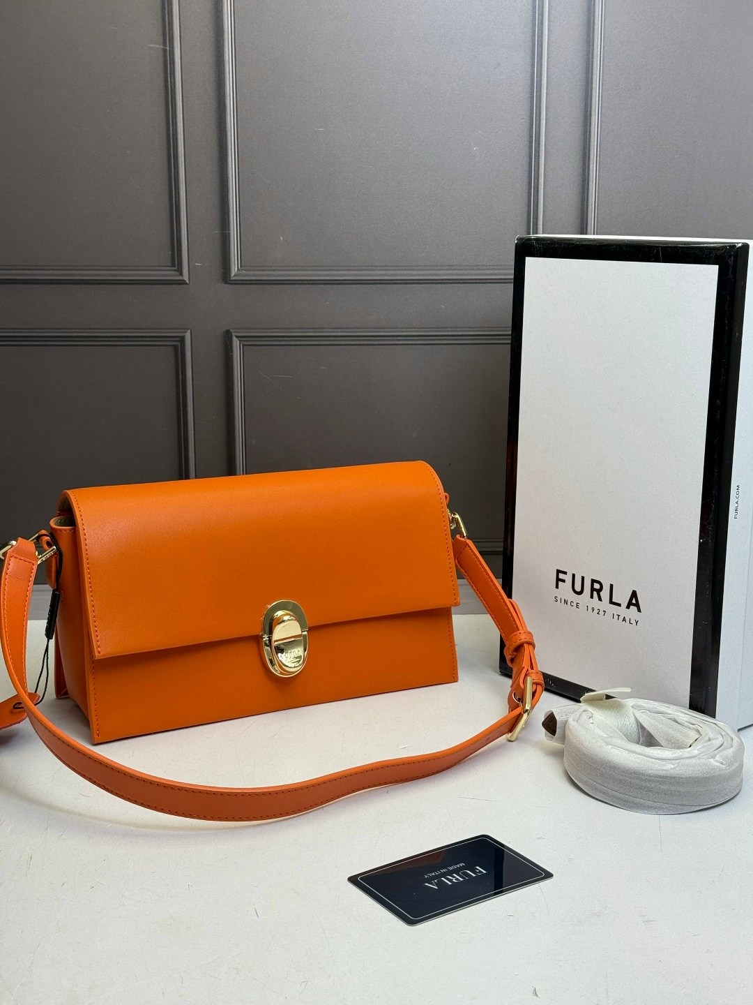furla маленькая сумка через плечо 1927, зеленый,сумка женская furla,сумка furla,furla мини-сумка 1927 зеленый,сумка furla 1927
