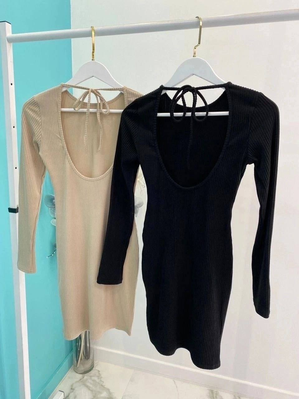 женское платье с открытой спиной,платье с открытой спиной,платье с полуоткрытой спиной,платье стильное,платье лапша с открытой спиной