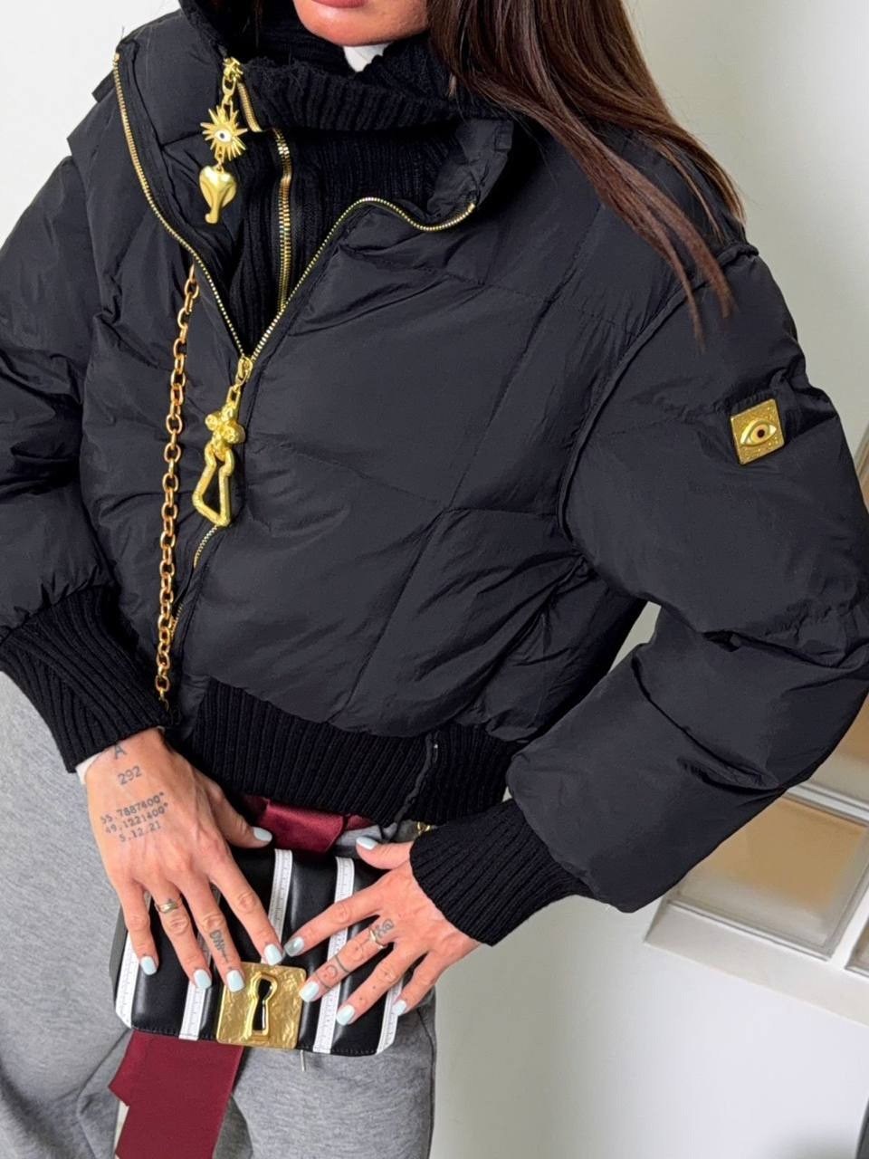 куртка,женская куртка,укороченная куртка,одежда куртка,короткая куртка