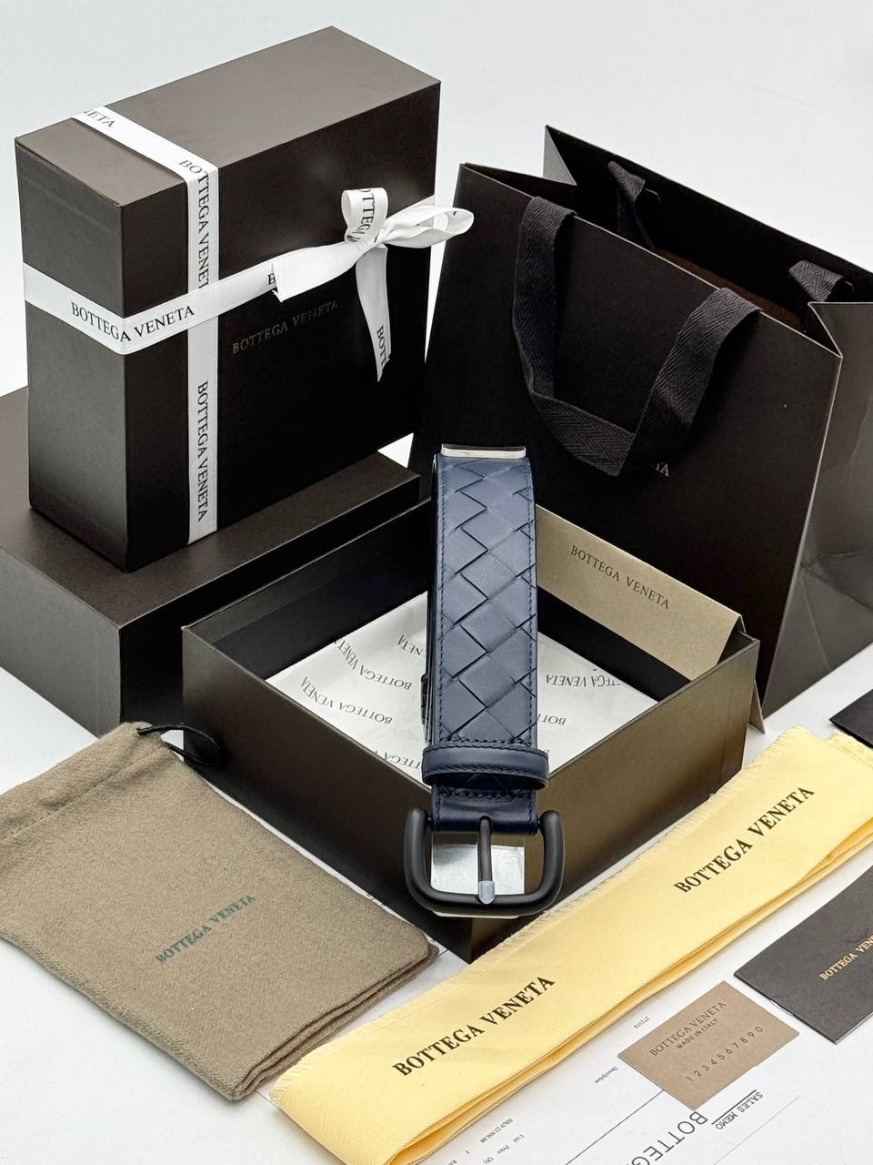 мужской ремень bottega veneta,ремень боттега венета мужской,ремень боттега венета,ремень bottega veneta,кожаный ремень bottega veneta