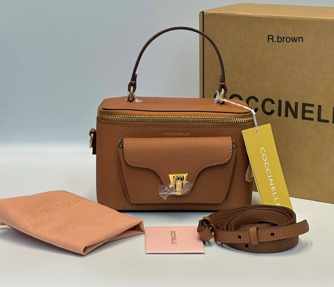 coccinelle сумка на плечо кросс-боди beat soft,coccinelle сумка,сумка через плечо beat soft coccinelle цвет light grey,coccinelle сумка beat soft,сумка кожаная coccinelle beat