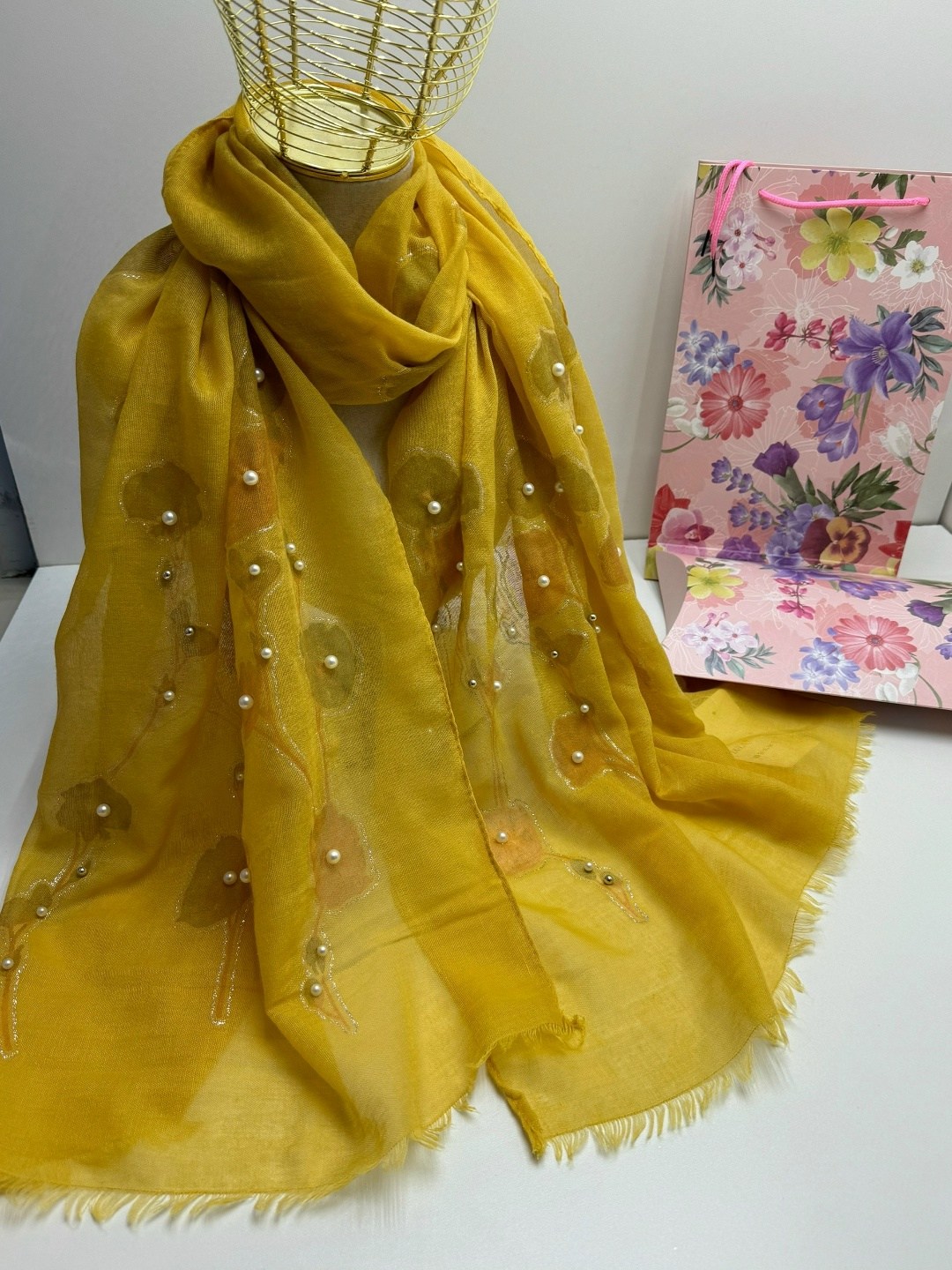 палантин женский,шарф женские,шарф с цветами,палантин,шарф шарфы