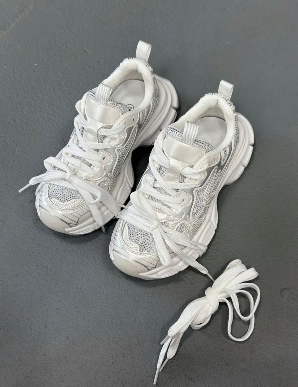 кроссовки женские,повседневные кроссовки,кроссовки для женщин,кроссовки модные,массивные кроссовки