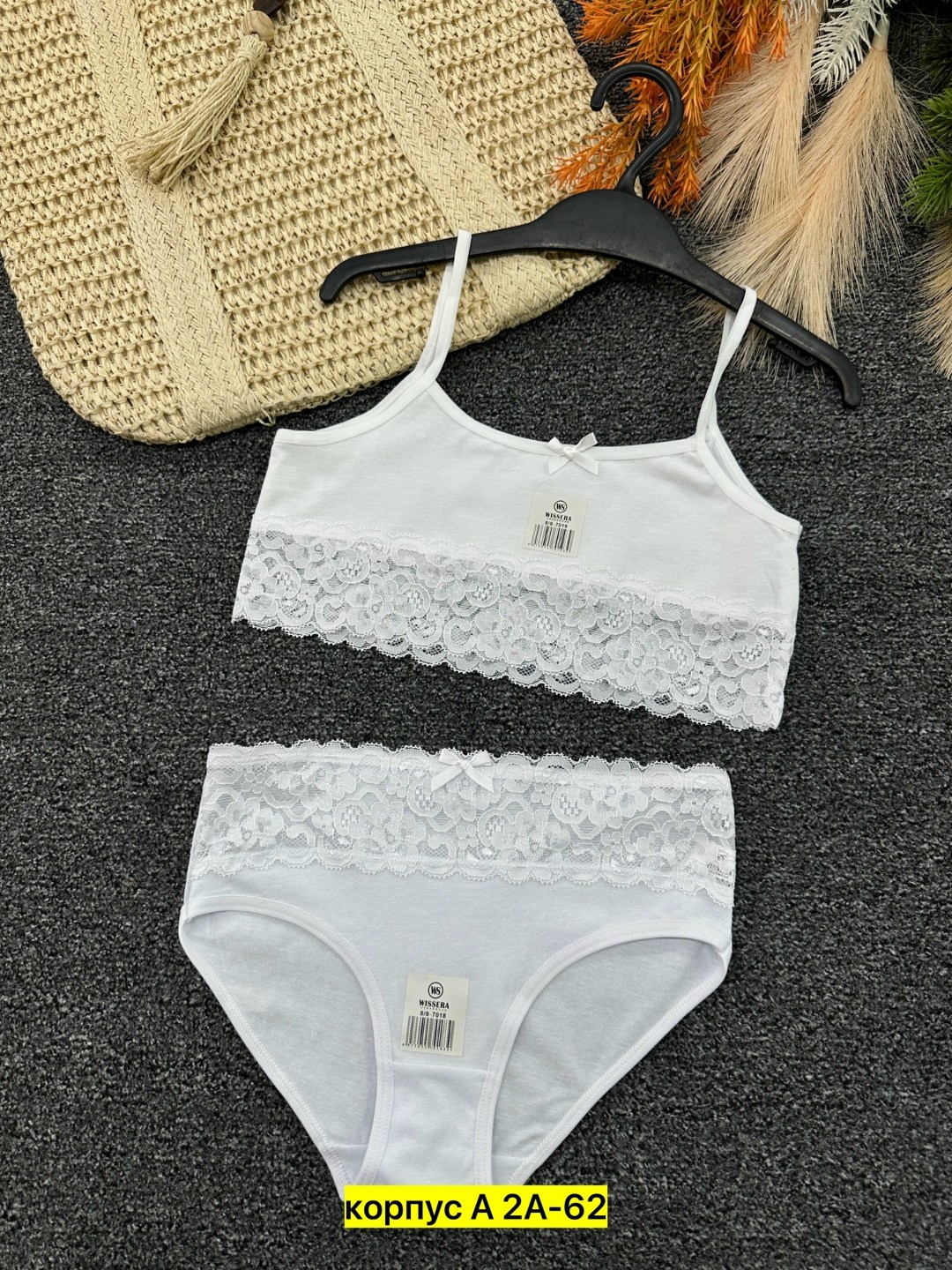 комплект нижнего белья женские,комплект нижнее белье,женское нижнее белье,нижнее белье комплект кружевное,топик женский нижнее белье