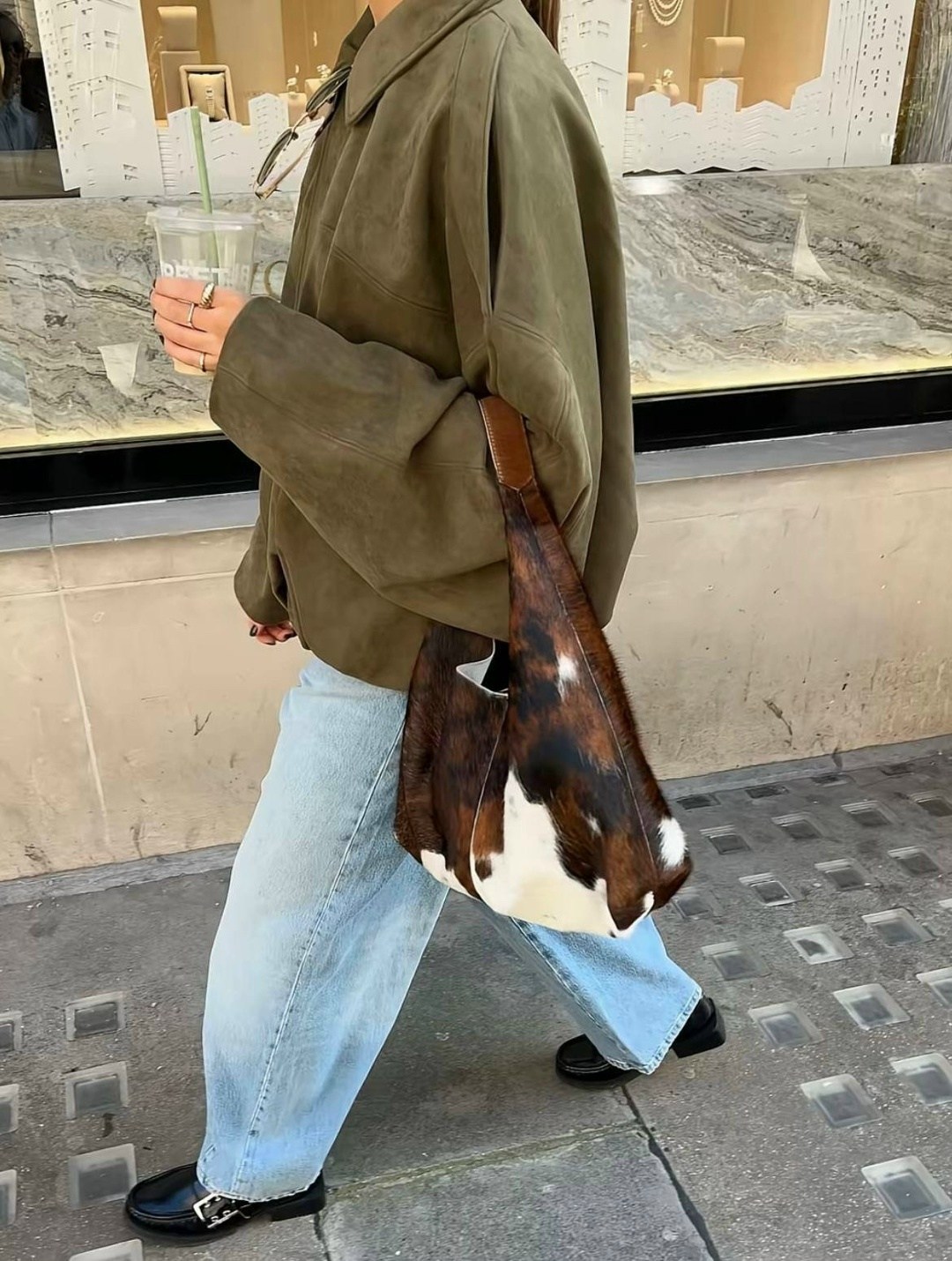 куртка бомбер,куртка замшевая бомбер оверсайз lancy,куртка бомбер оверсайз из замши m.wish 453276404,куртка повседневная,куртка бомбер женская оверсайз