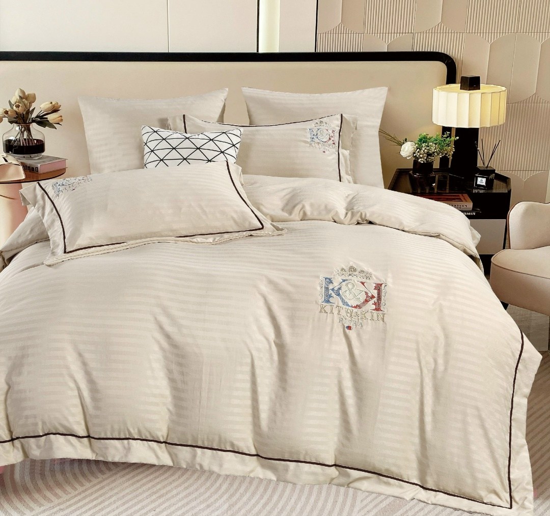 комплект постельного белья страйп сатин евро,постельного белья евро страйп сатин,комплект постельного белье евро,сайлид постельное белье сатин с вышивкой,комплект постельного белья