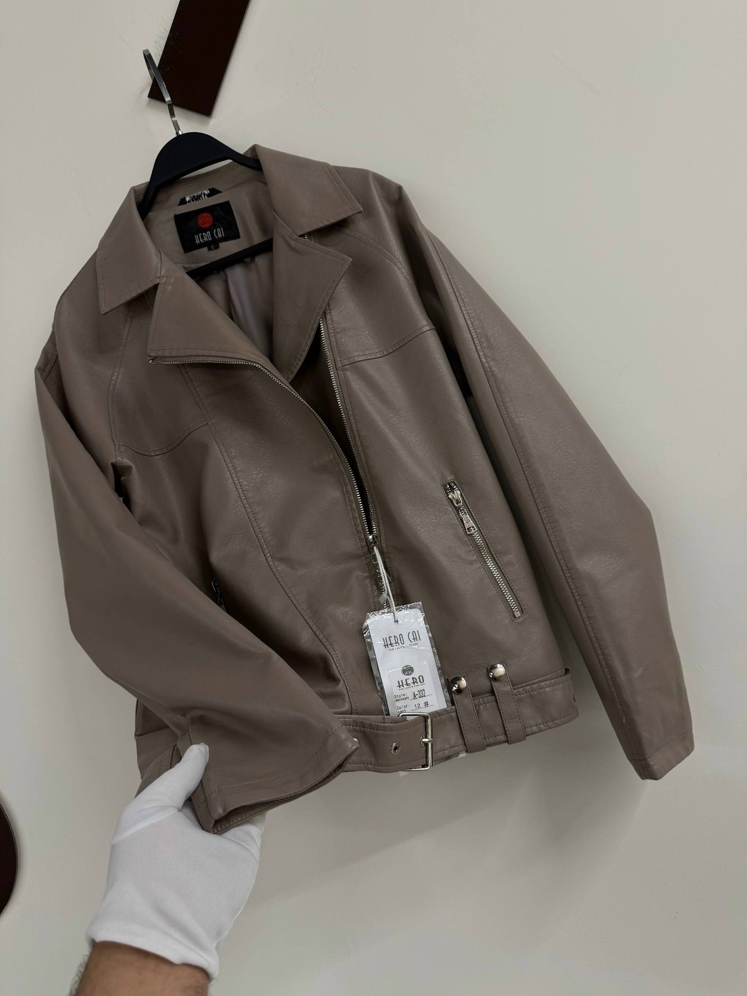 кожаная куртка косуха,куртка косуха,женская кожаная куртка,кожаная куртка,косуха кожаная