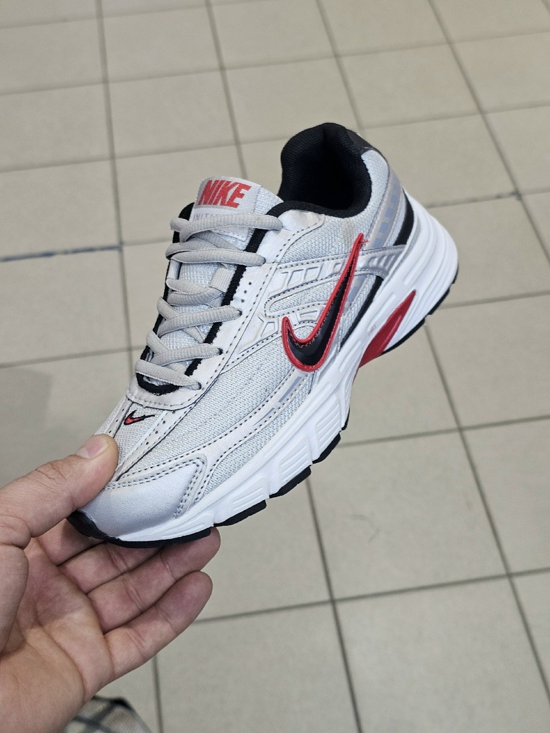 кроссовки nike initiator,кроссовки nike,кроссовки мужские nike,кроссовки,мужские кроссовки nike initiator