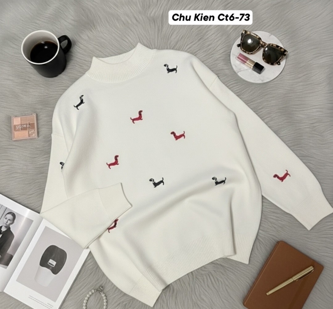 свитер с вышивкой,модные свитера,свитера женские,кофта женская свитер,свитер с вышивкой таксы