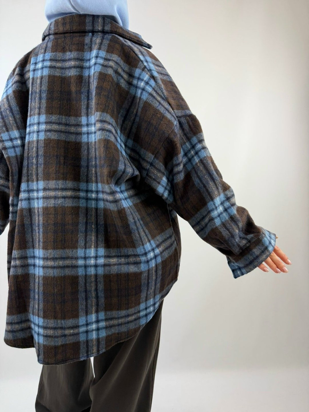 рубашка в клетку оверсайз варенка tatanel,рубашка женская в клетку оверсайз,теплая рубашка оверсайз в клетку с капюшоном,рубашка оверсайз в клетку с капюшоном,удлиненная теплая рубашка оверсайз в клет