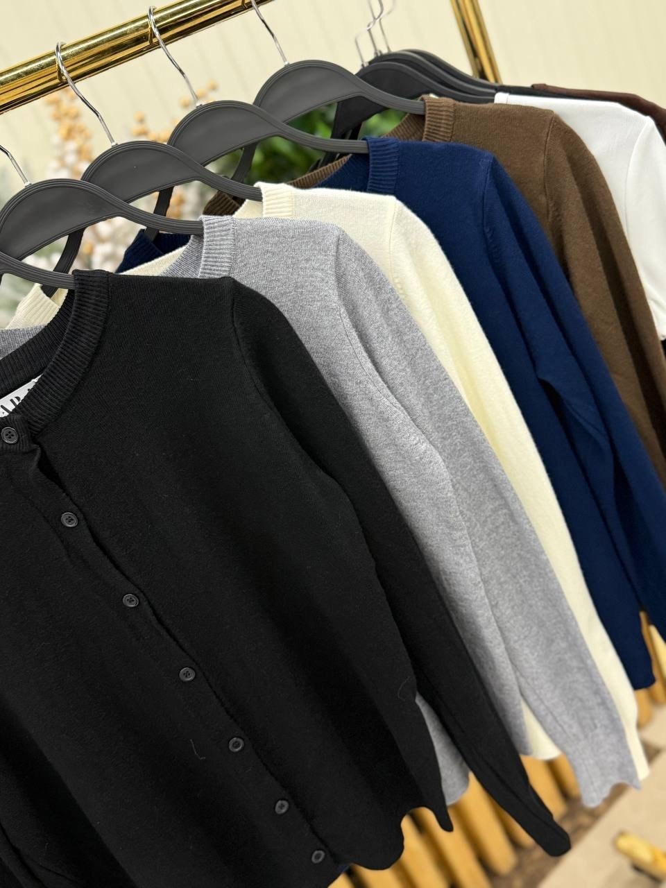 белый кардиган,джемпер кардиган,модели кардиган,кардиган с круглым вырезом,кардиган женский