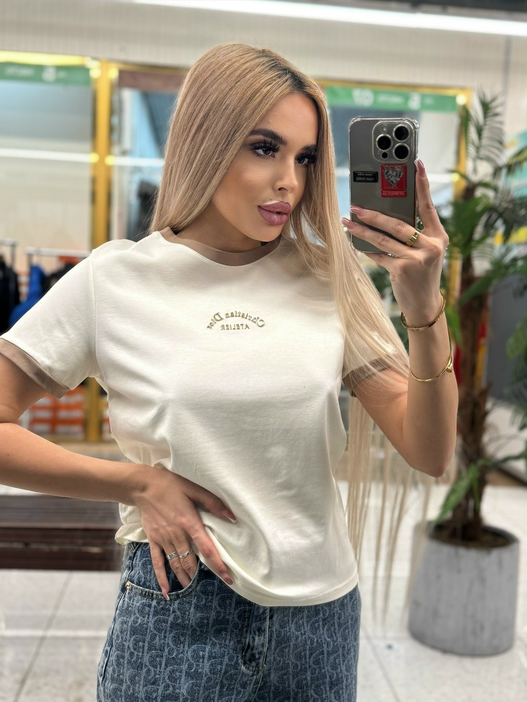 футболки женская,футболка,футболка бежевая,футболка с принтом,футболки для женщин