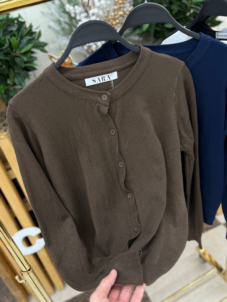 белый кардиган,джемпер кардиган,модели кардиган,кардиган с круглым вырезом,кардиган женский