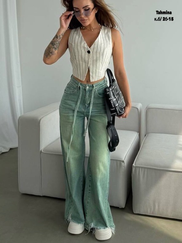 джинсы женские широкие,джинсы женские,рваные джинсы женские,джинсы женские с разрезами,джинсы широкие