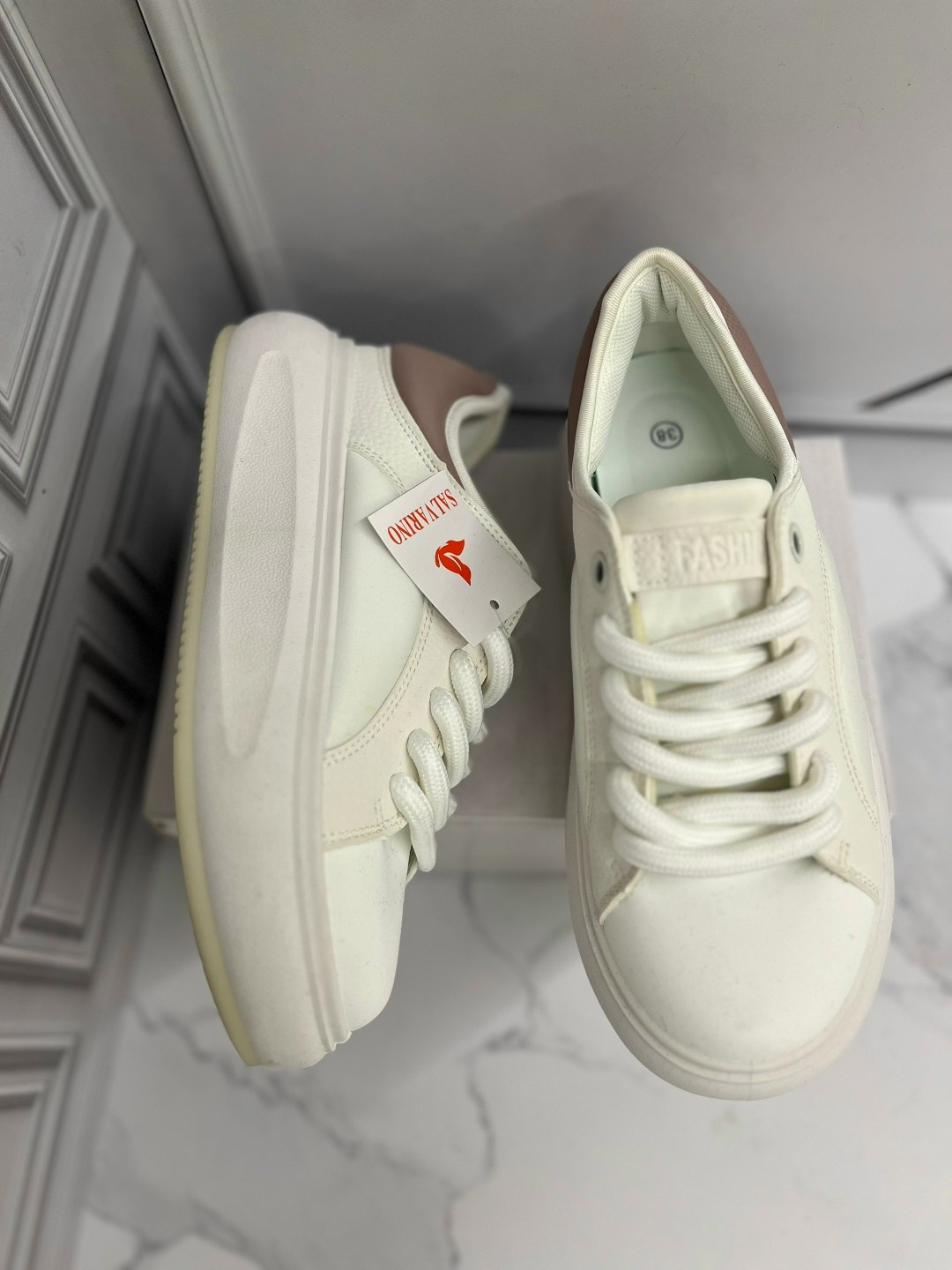 ,кроссовки женскиe,обуви,кроссовки модные, женская