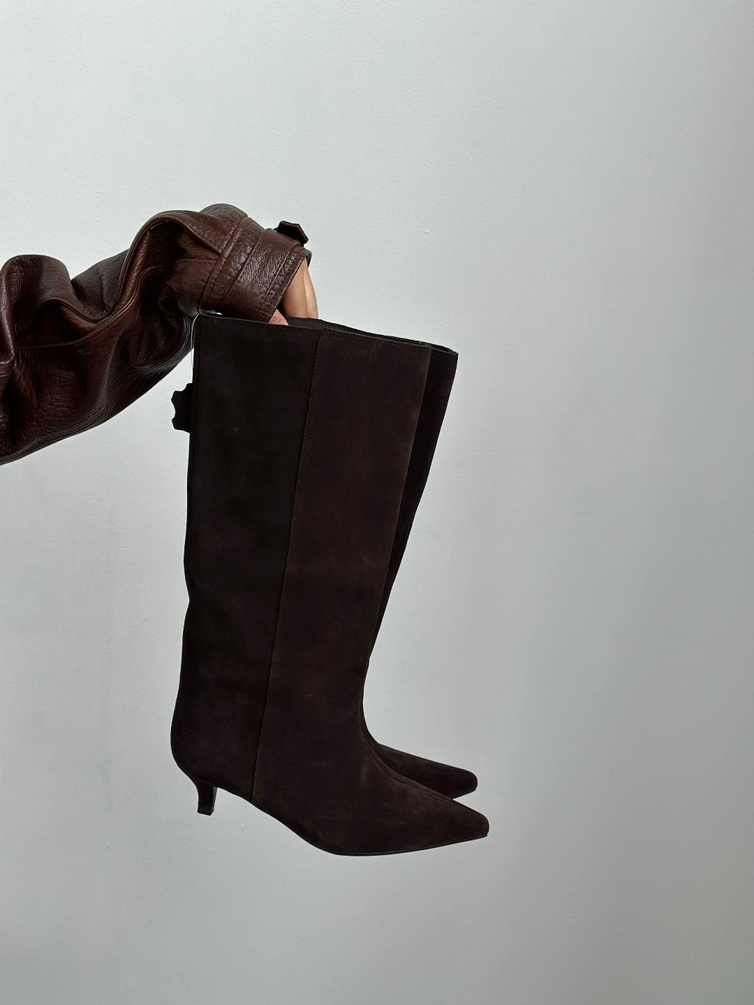 сапоги,сапоги замшевые,сапоги женские,сапоги демисезонные на каблуке замшевые,сапоги замшевые осенние на низком каблуке