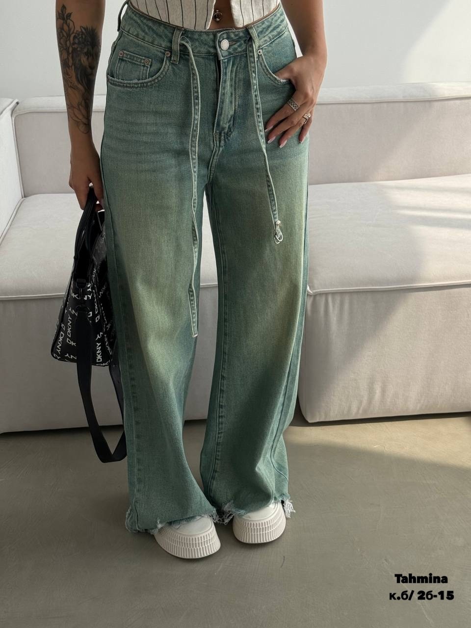 джинсы женские широкие,джинсы женские,рваные джинсы женские,джинсы женские с разрезами,джинсы широкие