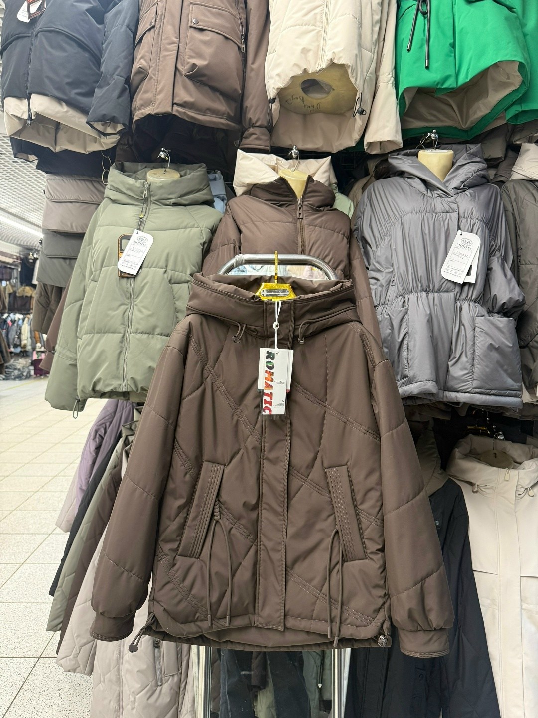 демисезонная куртка,куртка женская демисезон,куртка женская зимняя,куртка женская бежевая,куртка