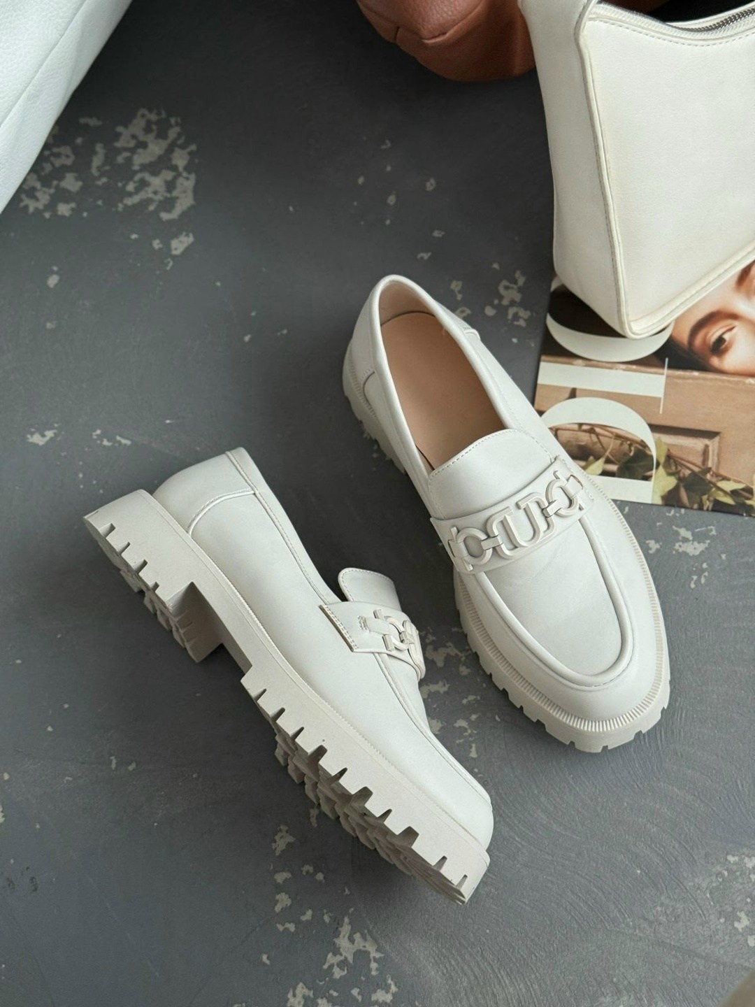 лоферы женские,бежевые лоферы,белые лоферы,рандеву бежевые лоферы,лоферы бежевые женские