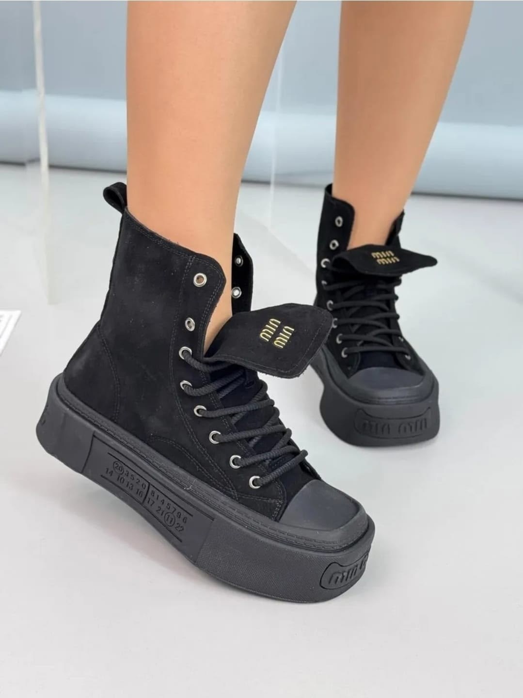 ,кеды женски,высокие кеды,высокие кроссовки,кроссовки женскиe