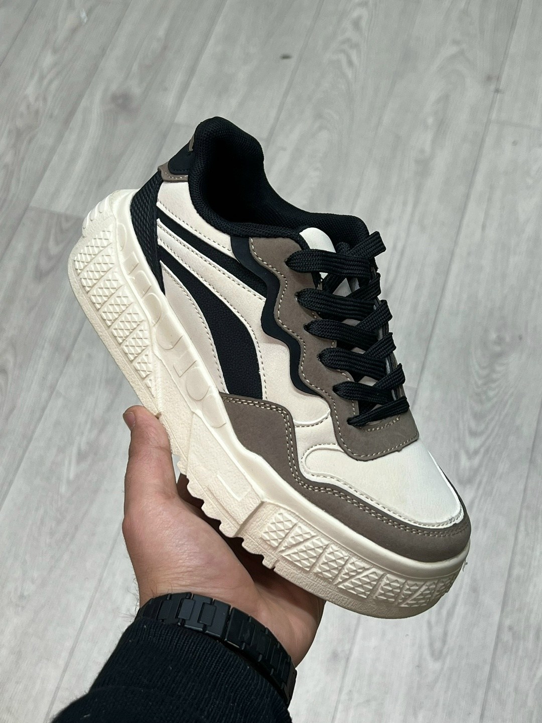 женские кроссовки,классические кроссовки женские,повседневные кроссовки,кроссовка,кроссовки эко