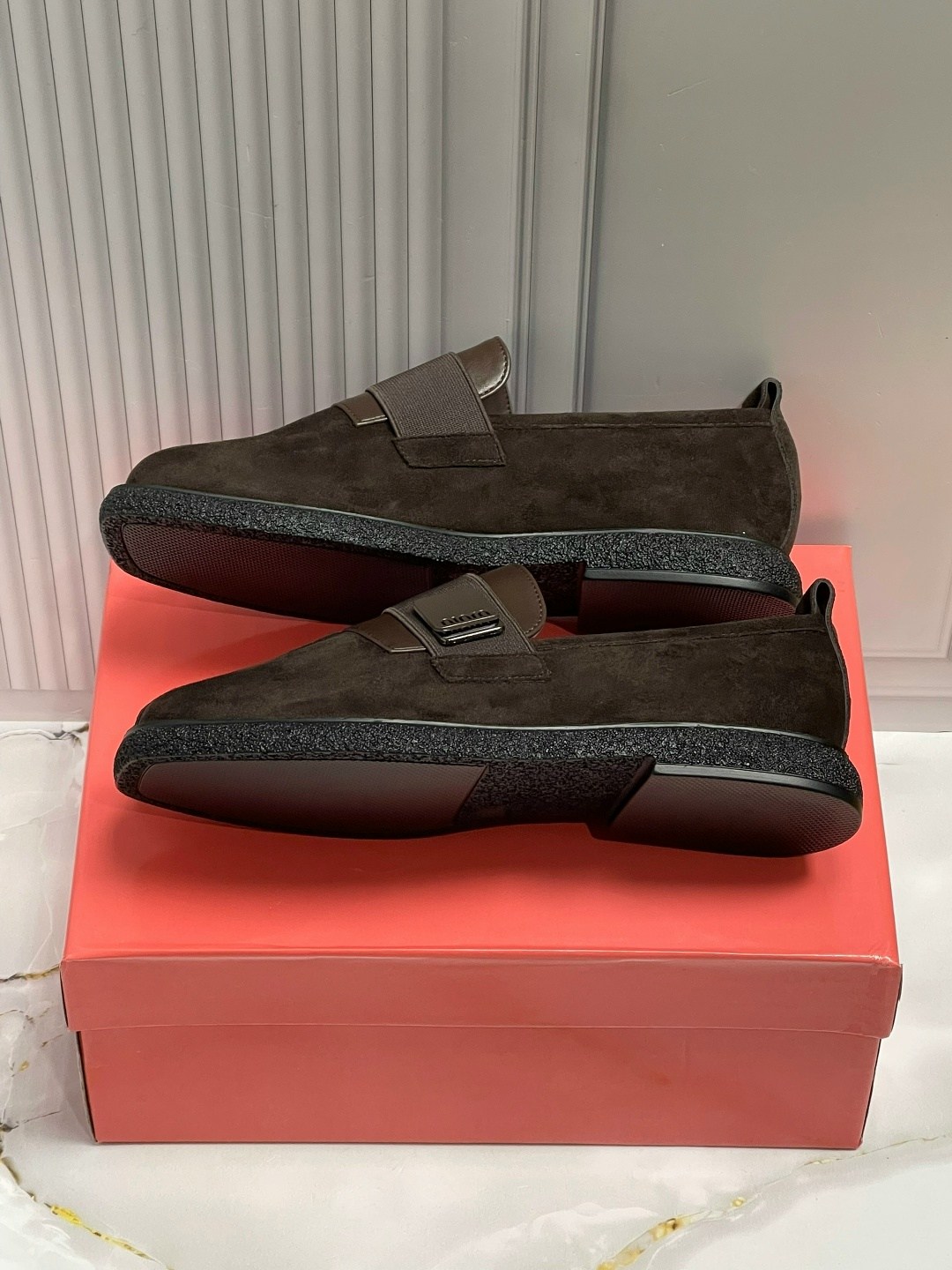 ,лоферы замшевые,замшевые лоферы brunello cucinelli,женские лоферы,лоферы женские замшевые