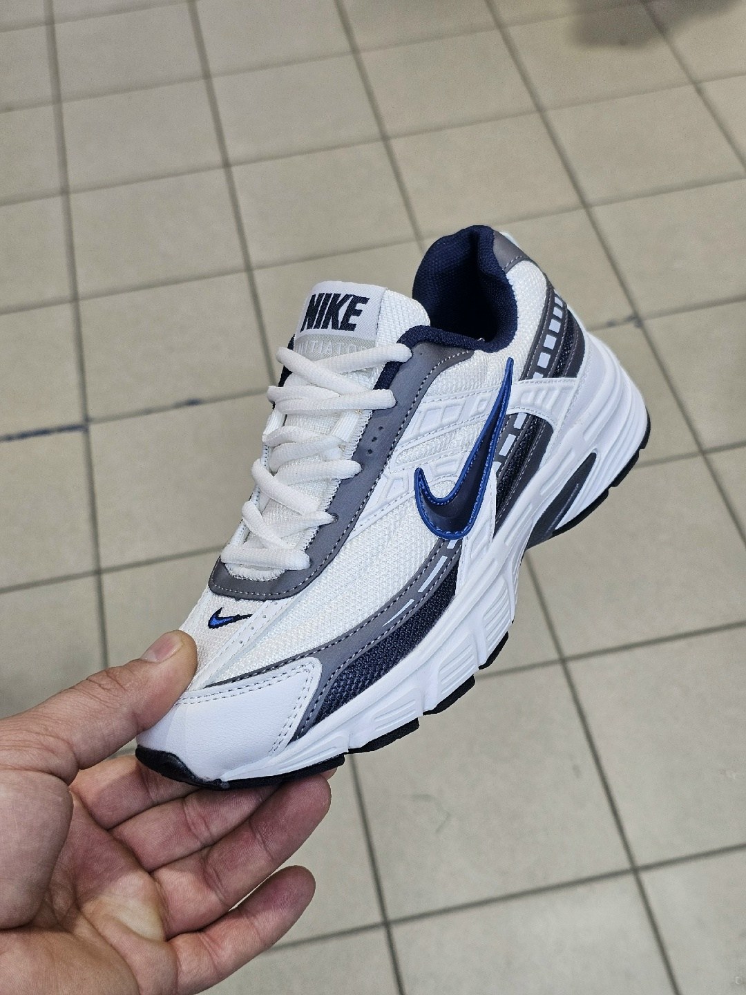 кроссовки nike initiator,кроссовки nike,кроссовки мужские nike,кроссовки,мужские кроссовки nike initiator