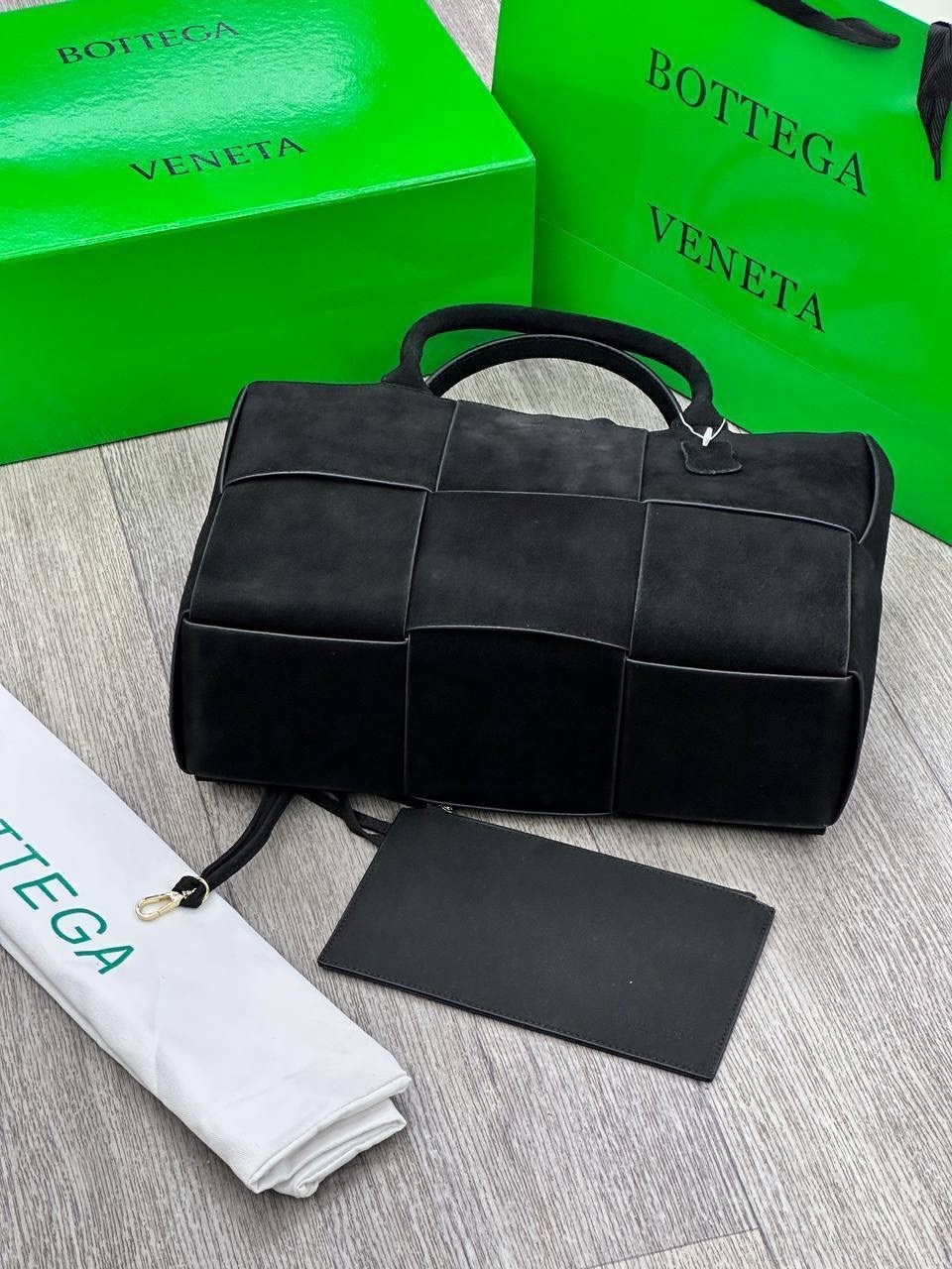 сумка женская bottega veneta,сумка боттега венета замшевая,черная замшевая сумка боттега,сумка bottega veneta,замшевая сумка