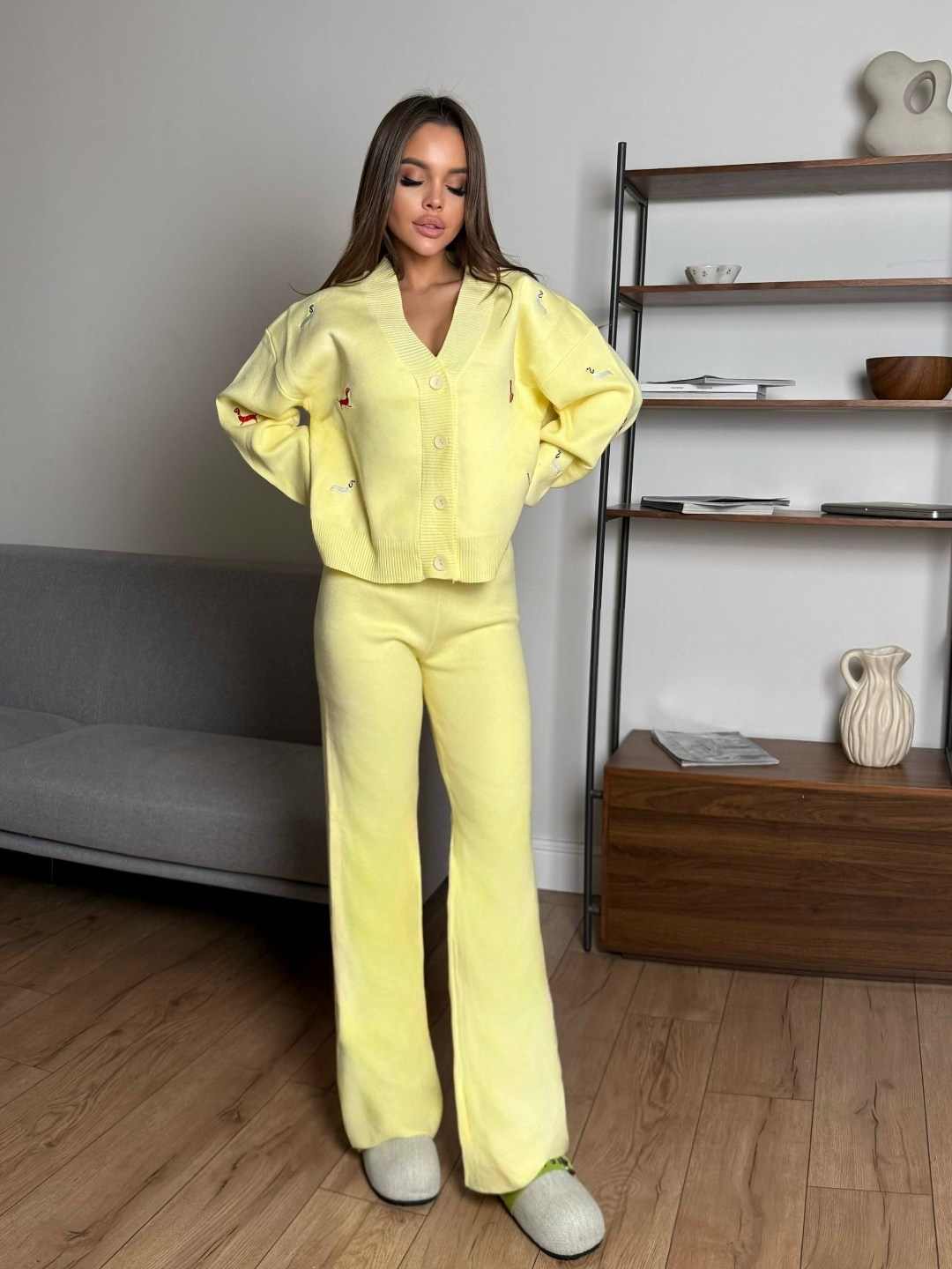 костюм желтый,костюм женский двойка,женские костюмы,брючный костюм,трикотажный костюм женский