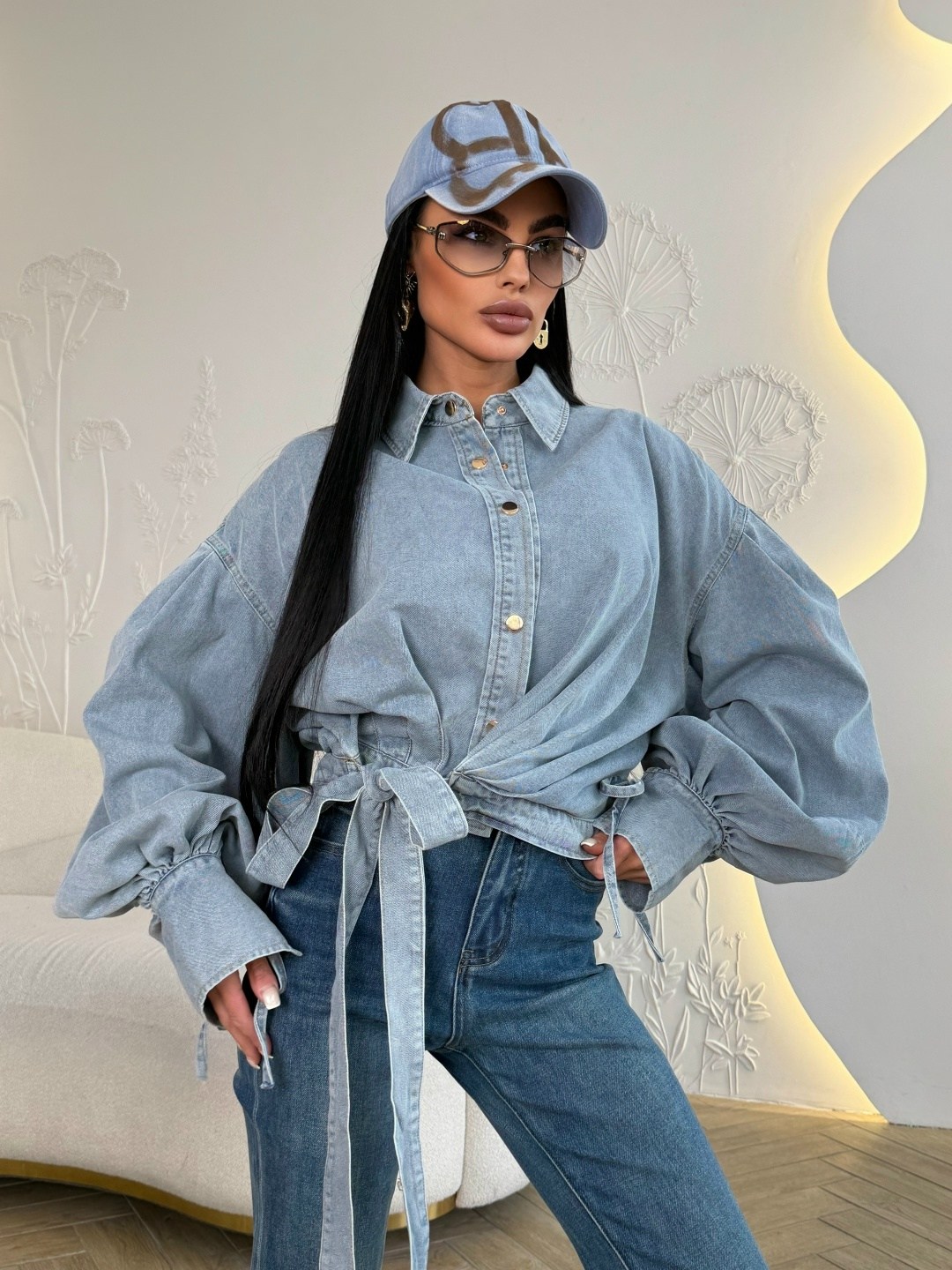 костюм джинсовый,женский джинсовый костюм,модные джинсы,джинсовая мода,рубашка стильная