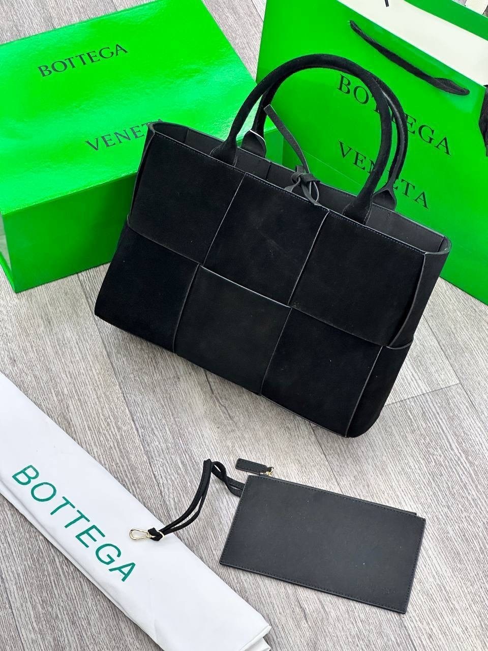 сумка женская bottega veneta,сумка боттега венета замшевая,черная замшевая сумка боттега,сумка bottega veneta,замшевая сумка