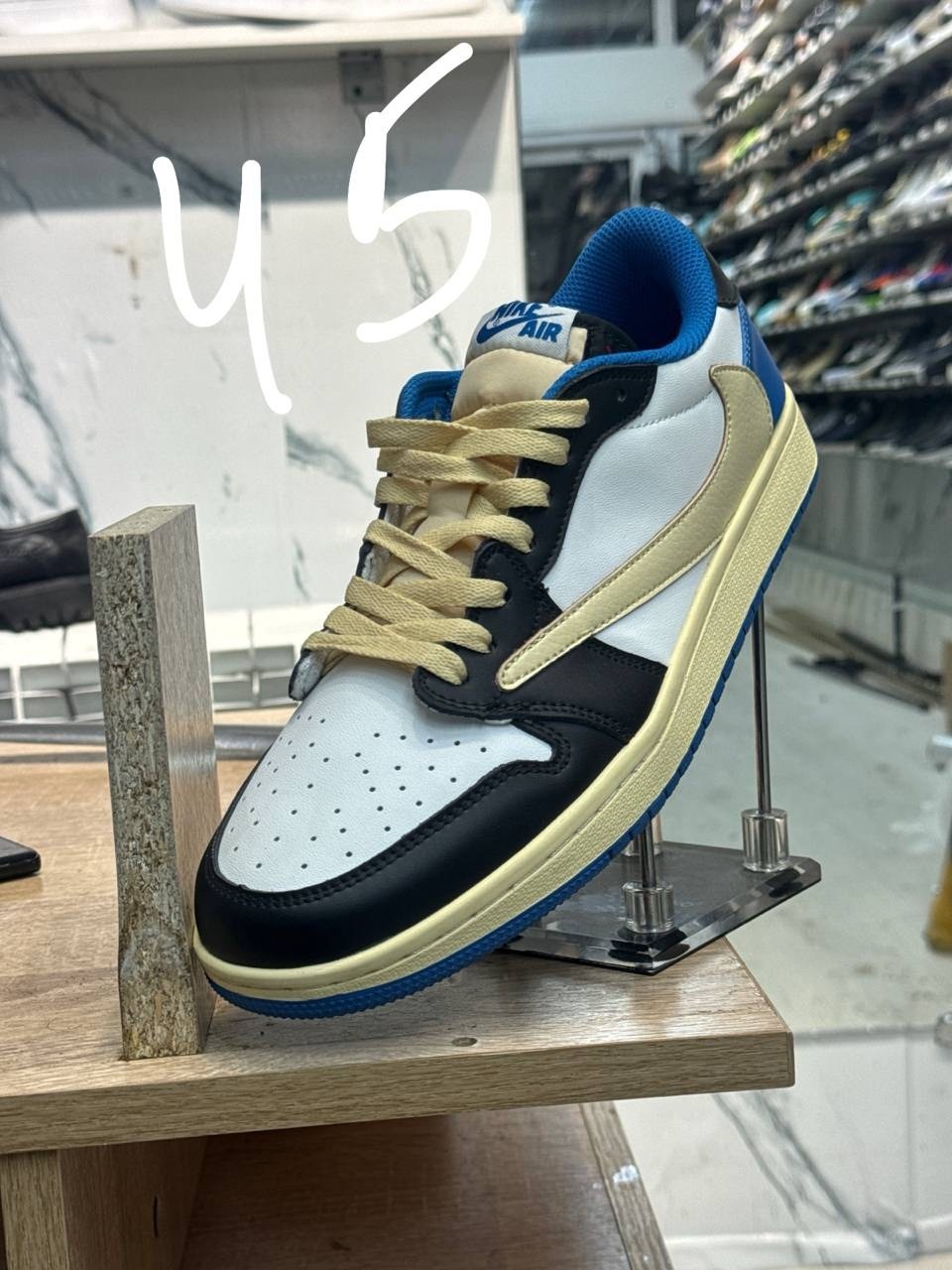 nike air force 1 supreme,кросcовки nike air force 1,nike air force 1 low supreme white,nike air force 1 low x supreme,кроссовки nike air force 1 supreme