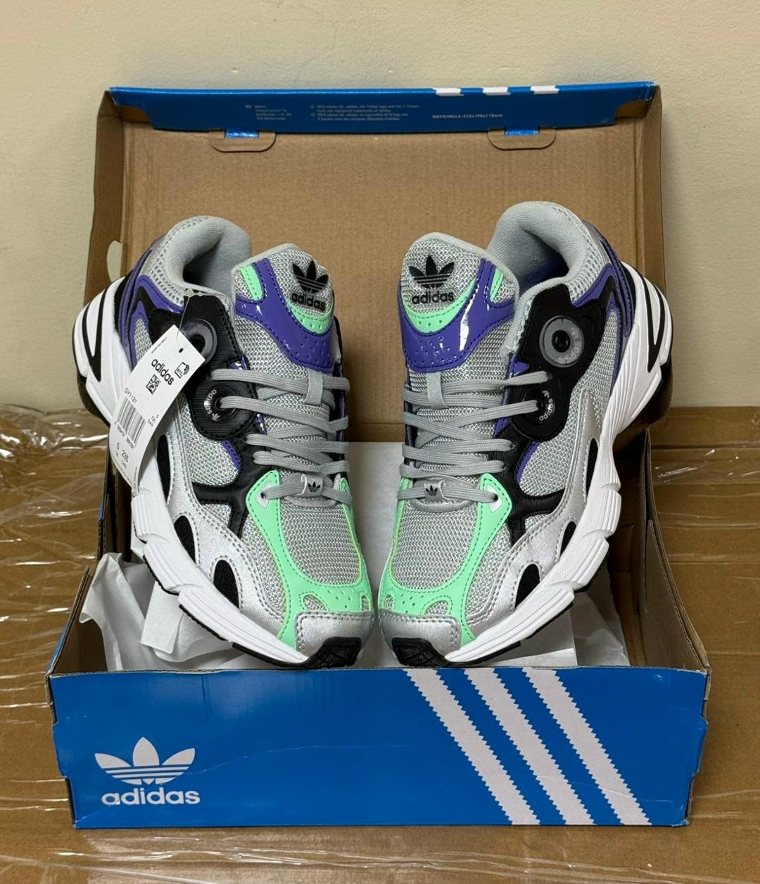 кроссовки adidas,adidas женские кроссовки,кроссовки женские adidas astir,кроссовки adidas original,кроссовки