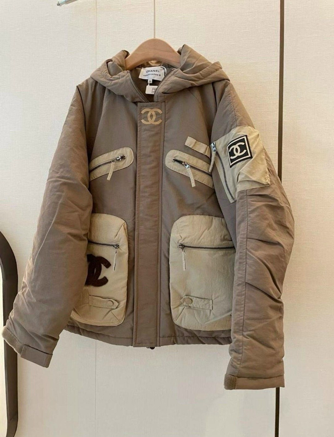 пуховик chanel,шанель куртка,куртка chanel,зимняя куртка,куртка на синтепоне в стиле шанель