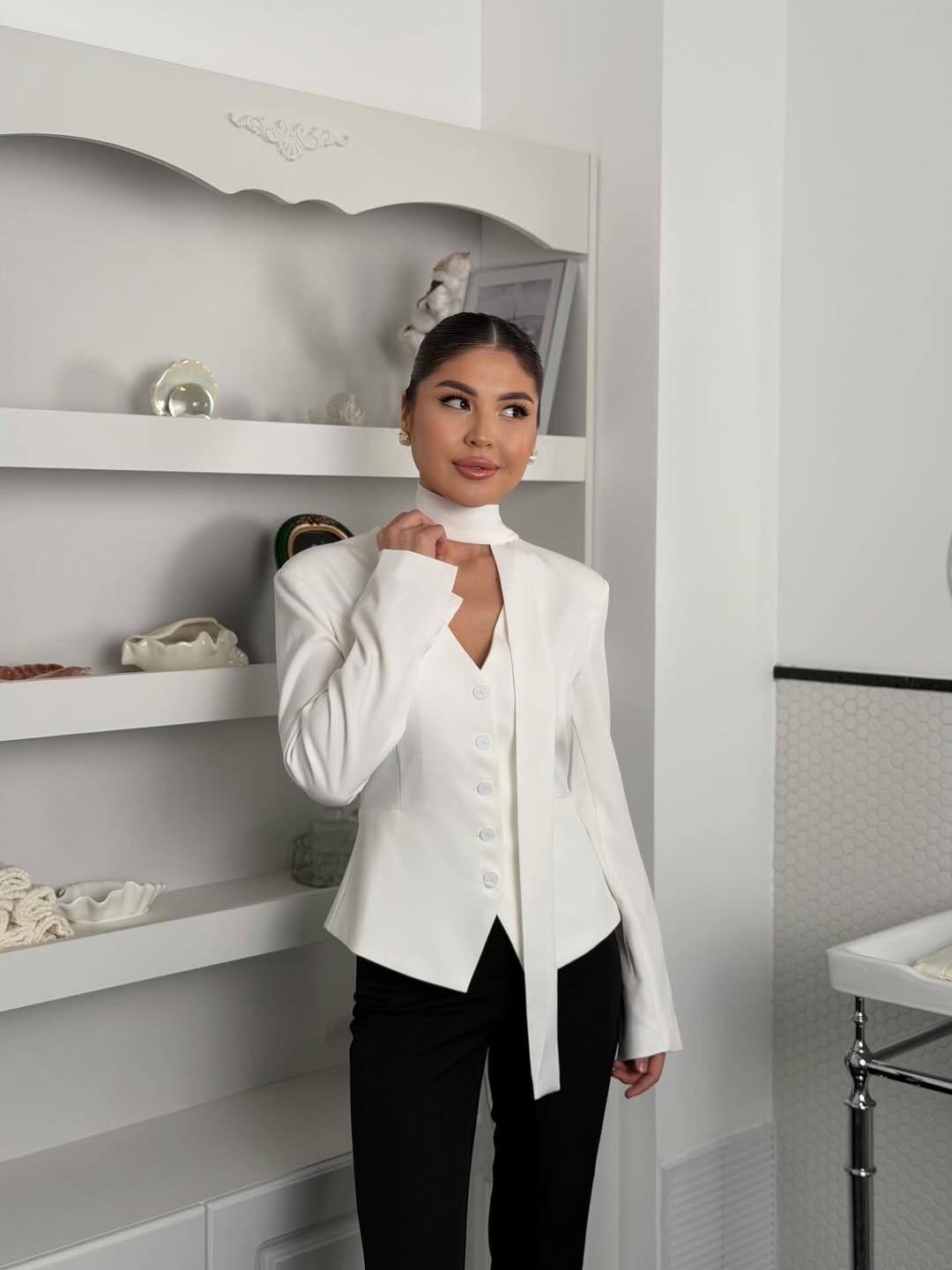 жакет,женский костюм,приталенный пиджак,пиджак женский,жакет пиджак