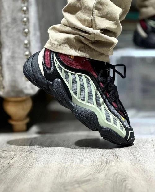 кроссовки adidas,кроссовки adidas yeezy 500,кроссовки мужские adidas,кроссовки,адидас кроссовки