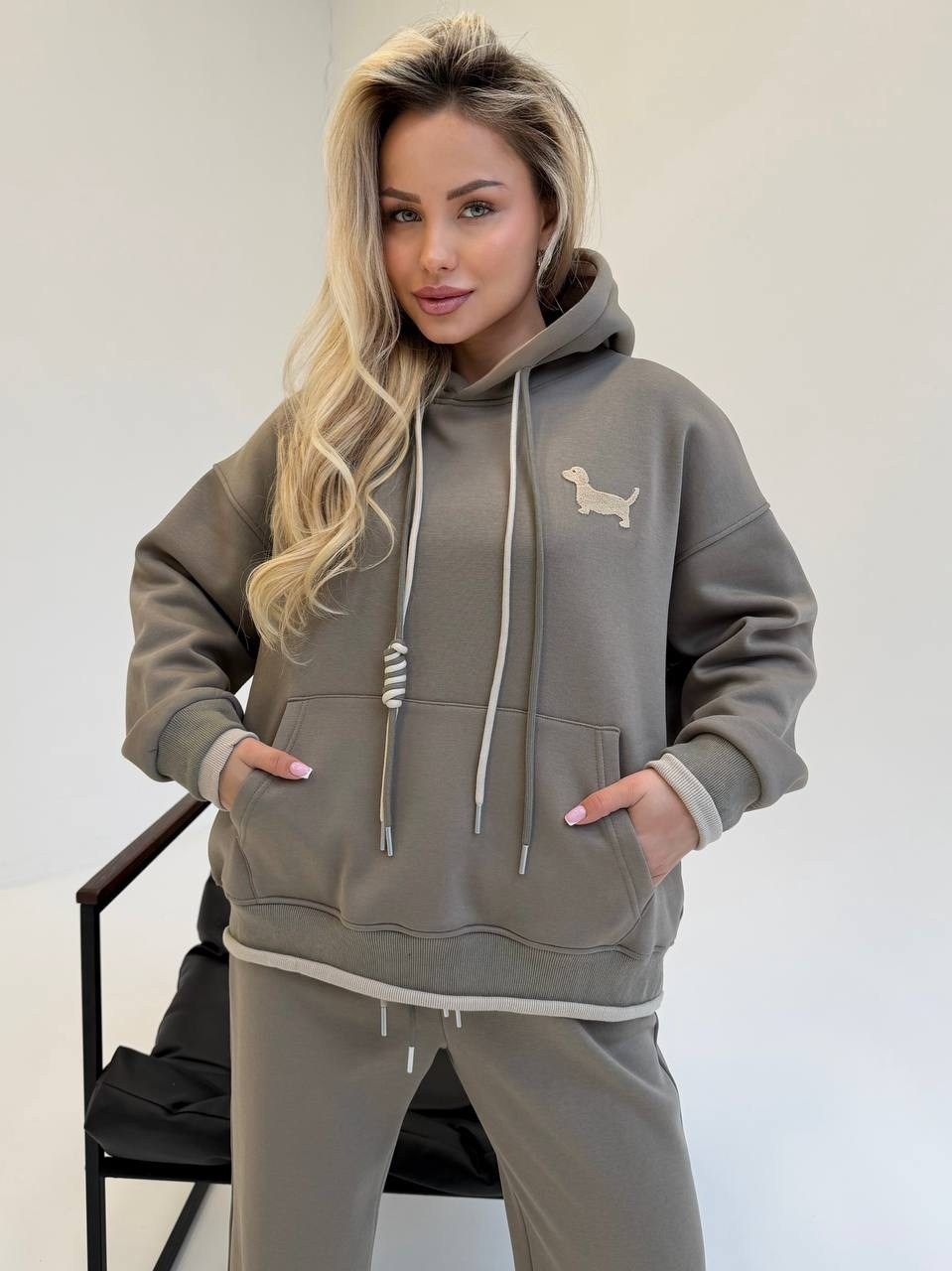 костюм спортивный,стильные костюмы,костюм спортивный женский,костюм на флисе,женский костюм