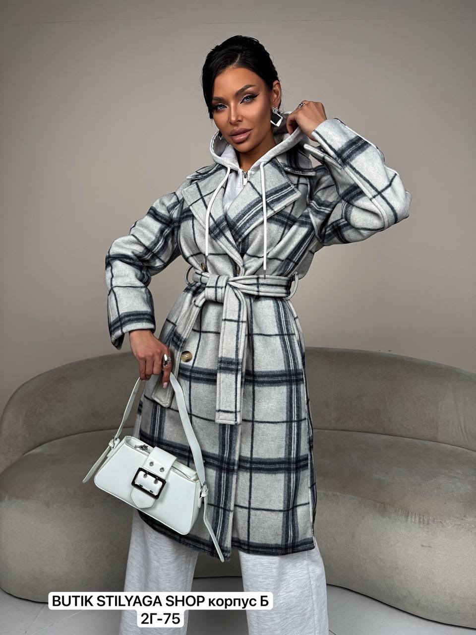 пальто в клетку,стильное пальто,женское длинное пальто в клетку,женское пальто,клетчатое пальто