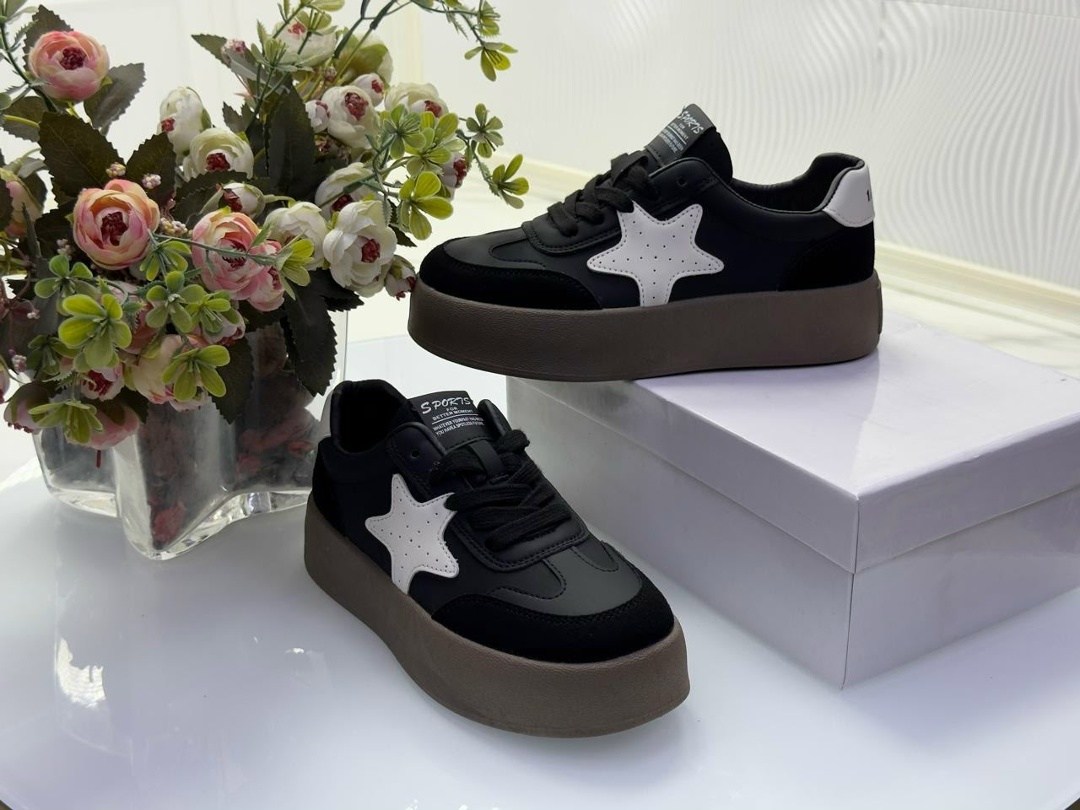 ,кроссовки женскиe,спортивная ,женская ,обуви