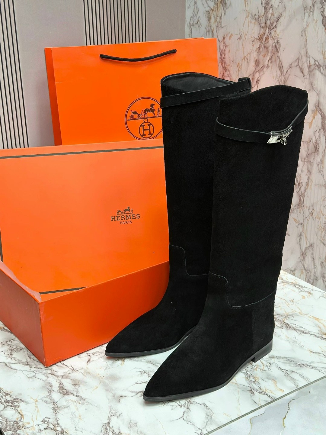 сапоги женские hermes,сапоги hermes,женские кожаные сапоги hermes чёрного цвета,сапоги hermes жокейские,сапоги эрмес