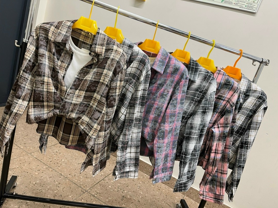 рубашка в клетку оверсайз варенка umalook,рубашка варенка в клетку оверсайз женская,рубашка в клетку женская теплая оверсайз без кармана,рубашка женская оверсайз в клетку,женская клетчатая рубашка