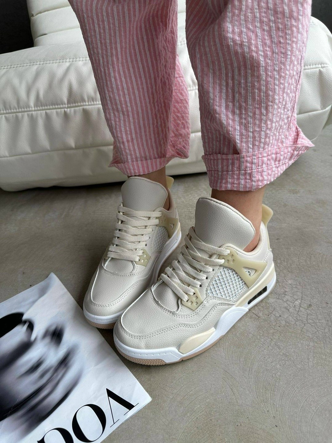 кроссовки женскиe,кроссовки,кроссовки nike air jordan 4,air jordan 4,бежевые кроссовки