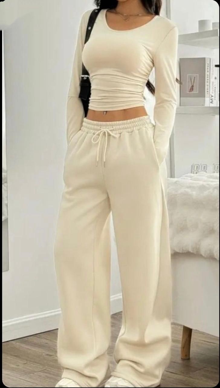 спортивные штаны широкие,трикотажные костюмы,женские спортивные костюмы,штаны широкие,костюм со штанами