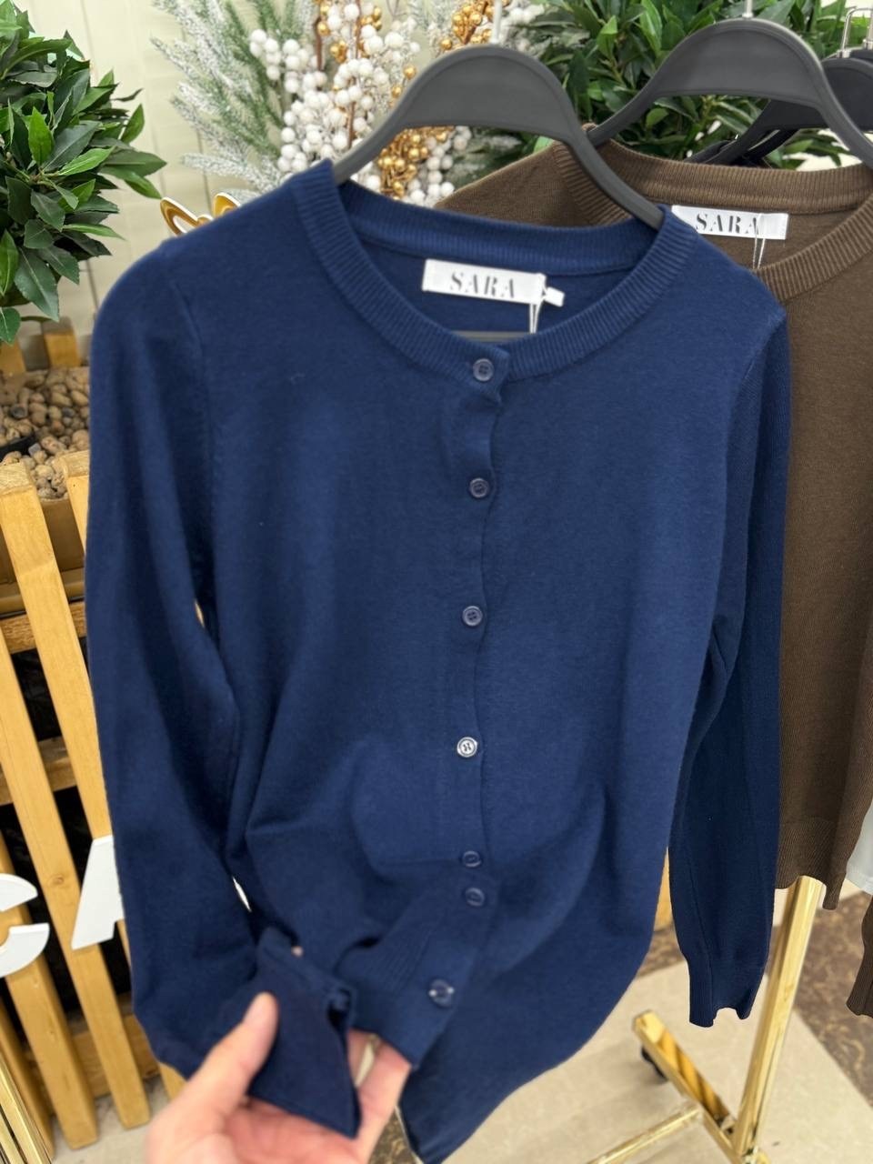 белый кардиган,джемпер кардиган,модели кардиган,кардиган с круглым вырезом,кардиган женский