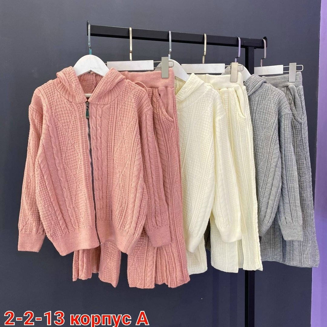 трикотажный костюм,костюм женский,костюм с брюками,брючный костюм,женская одежда