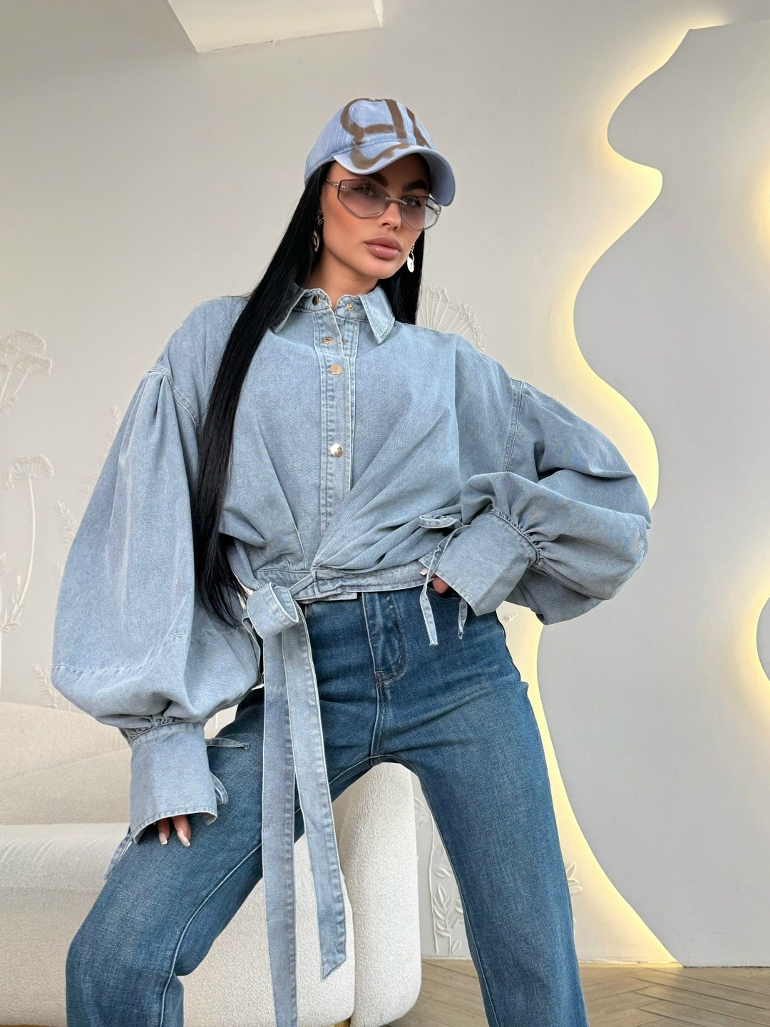 костюм джинсовый,женский джинсовый костюм,модные джинсы,джинсовая мода,рубашка стильная