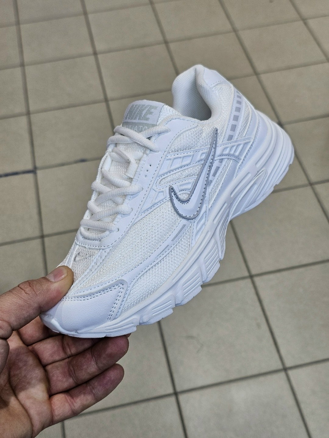 кроссовки nike initiator,кроссовки nike,кроссовки мужские nike,кроссовки,мужские кроссовки nike initiator